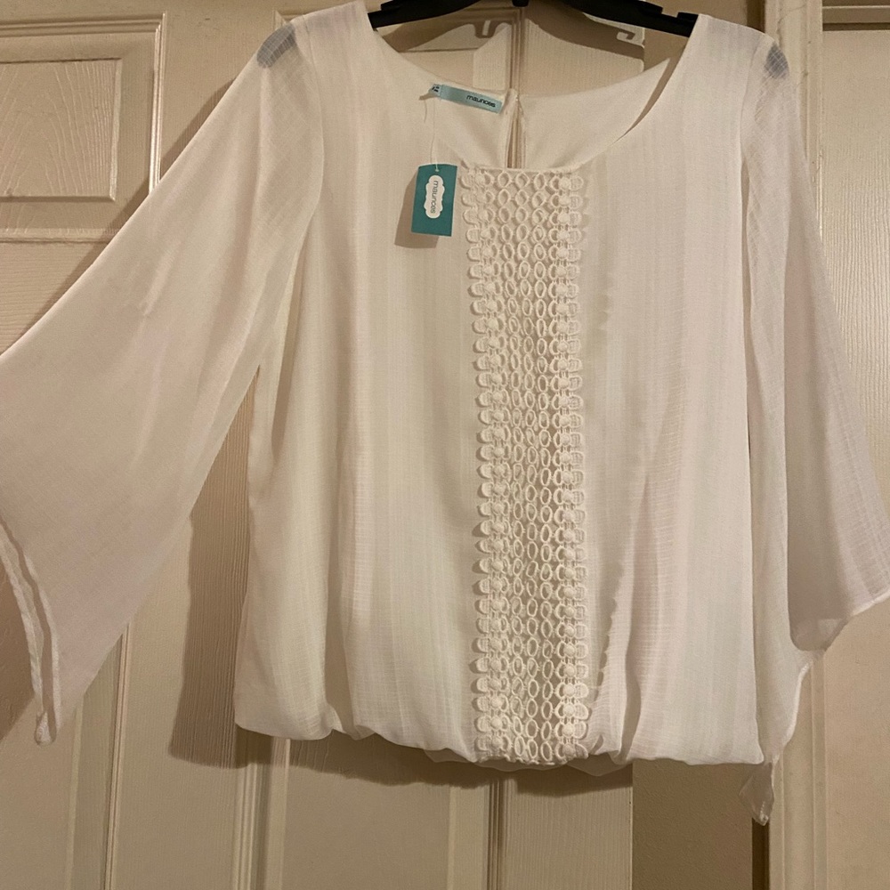 Beautiful cream blouse.